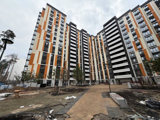 Продам велику однокімнатну квартиру в Центрі міста ! Поруч з парком! Ирпень