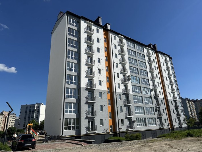 Здана 2-х кімнатна квартира готова до ремонту - фото 1