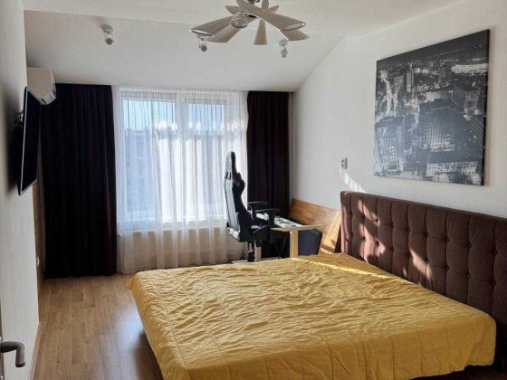 Продаю ВИДОВУ 2к квартиру в обжитій новобудові.Центр. Івано-Франківськ Івано-Франківськ