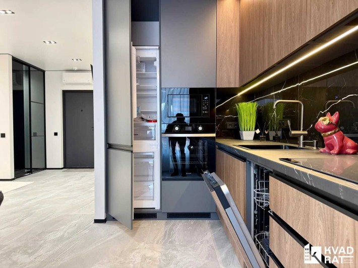 Укомплектована півторачка з якісним ремонтом в ЖК Manhattan UP! 47м2 - фото 1