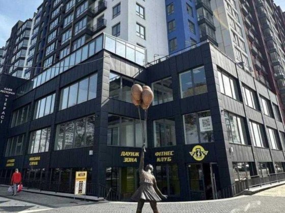 Продається 2-х кімнатна квартира в центрі. На здачі. Ивано-Франковск