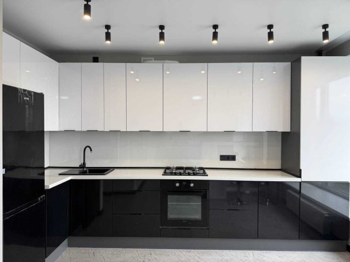 Парк Незнайко. Нова євродвушка в центрі. Газ - фото 1