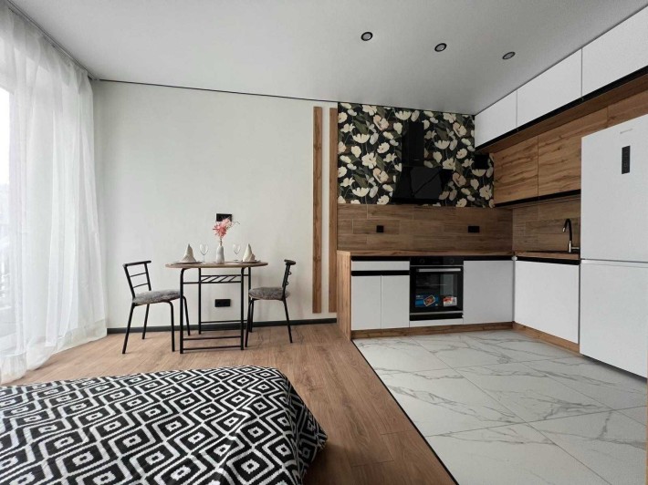 Продаж квартира з дизайнерським ремонтом Топ локація - фото 1