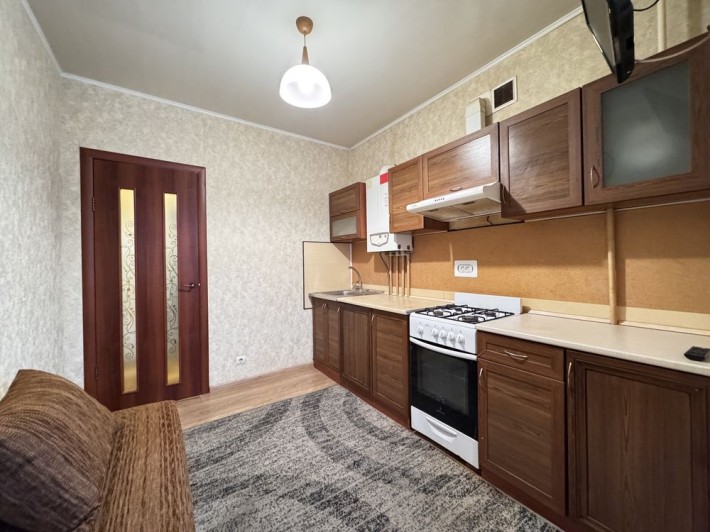 Квартира з ремонтом, меблі та техніка, БЕЗ комісії - фото 1