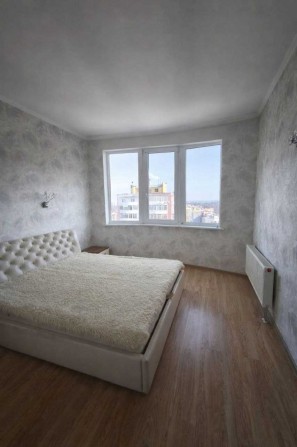 Продаж 4-кімнатної дворівневої квартири в м.Ірпінь , район парк Мама - фото 1