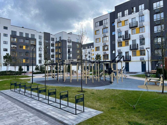 Однокімнатна квартира 34 м2 в ЖК Молодість - фото 1