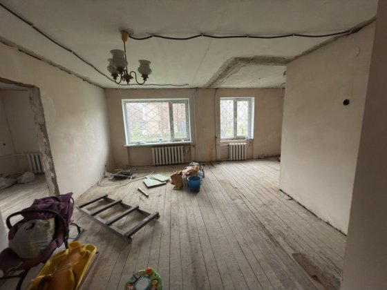 Двох кімнатна студія на 44кв Кривой Рог