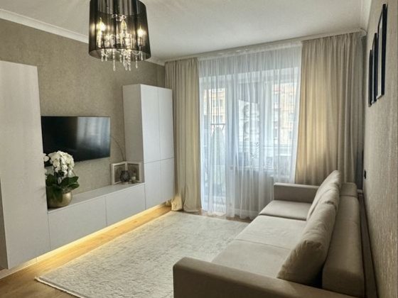 Продаж укомплектованої квартири з ремонтом Ровно