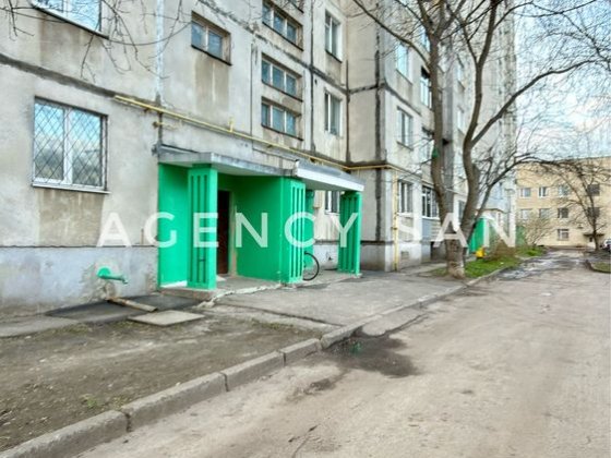 Продаж 2-к квартири 4й поверх вул. Петропавлівська Є-Відновлення Сумы