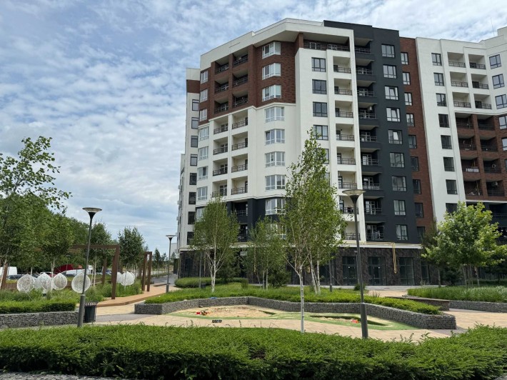 Продам дворівневу квартиру з терасою ! З видом на набережну ! 77м2 - фото 1
