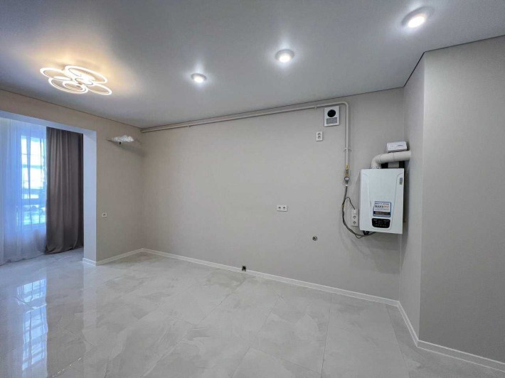 Продам однокімнатну квартиру з ремонтом - фото 1