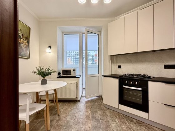 1 кімнатна квартира Центральний парк,ГАЗ,балкон.Сертифікат Постанова