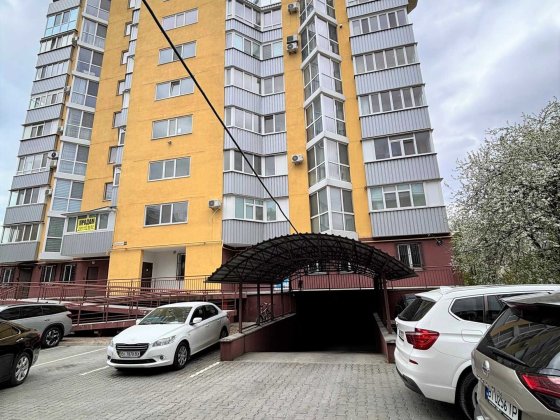 Однушка в ЦЕНТРІ. Закритий двір+Підземний паркінг! Полтава