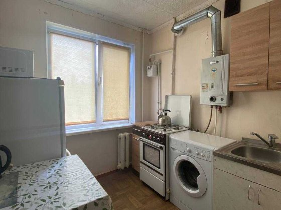 Продаётся 1‑комнатная квартира по ул. Бызова, рядом с пр. Мира Кривой Рог