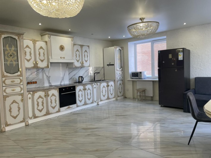 Терміновий продаж Євро 3-кімнатна квартира 85 м² з терасою Центральний - фото 1