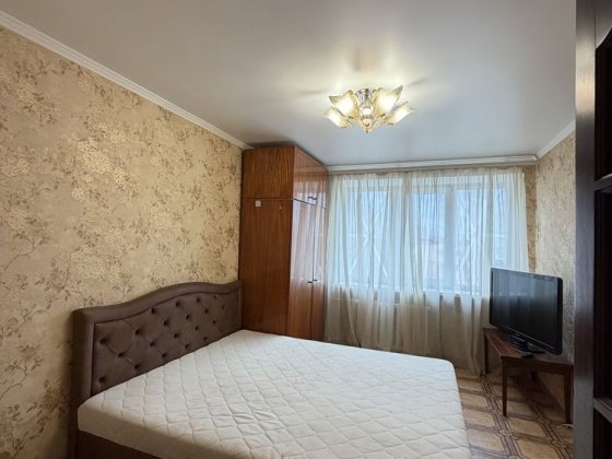 Продаж, Сертифікат 3 кімн. Проспект університетський Гагаріна 63 Кривой Рог