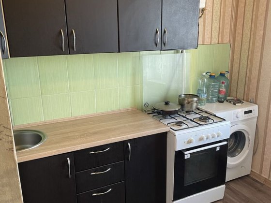 Продам однакомнатнаю квартиру на Первом Восточном Кривий Ріг