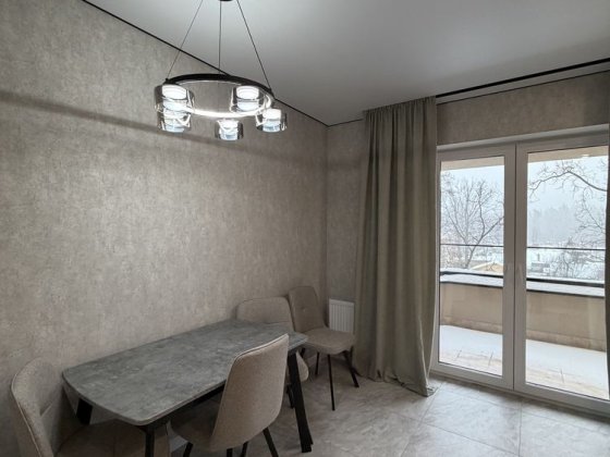 Нова квартира! Великий балкон! Газове опалення