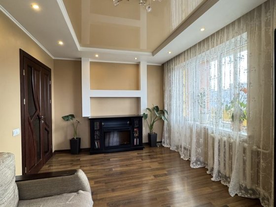 ($) Продам 2-кімнатну квартиру в р-н Чайки Ровно