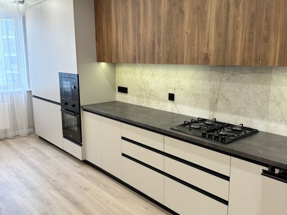 2-кімнатна квартира на Щасливому Рівне