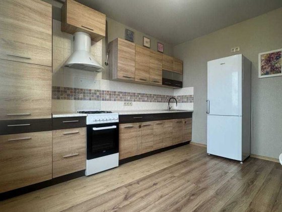 2-кімнатна квартира з видом на озеро та Happy Mall| автон.опал. 78000$ Рівне