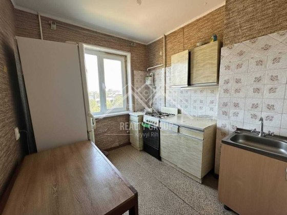 Продаж 2-кімнатної квартири по вул.Українська, 5/9 Кривой Рог