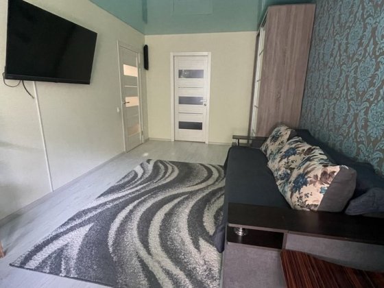 Продам 2 кімнатну квартиру.Центр.Є відновлення!! Суми