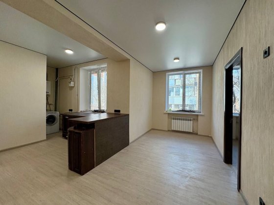 Продаж 4-х кімнатної квартири | вул. Петропавлівська р-н Саммаркету | 3-й пов. | Євідновлення Суми