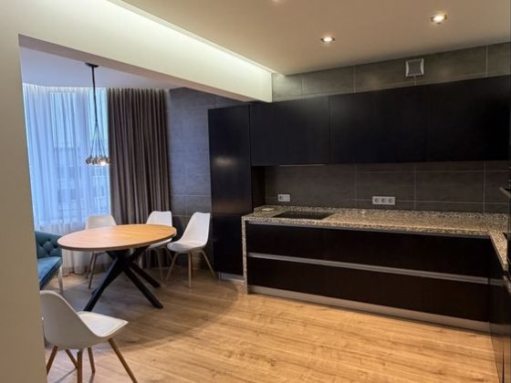 Двоповерхова квартира з дизайнерським ремонтом / Левада Полтава