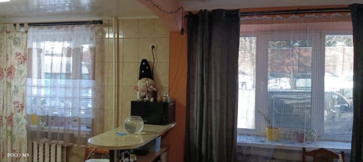 Двокімнатна поруч з центром!! - фото 1