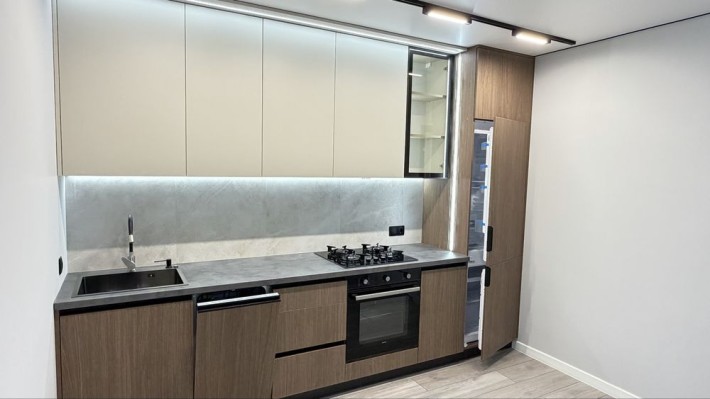 Продам 2 к. квартиру Київська-Смакули - фото 1