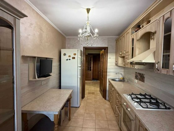 1к квартира в новобудові цегла індивідуальне опалення, вмебльована