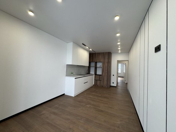 Продаж просторої 1-кімн.квартири р-н Льонокомбінату Ровно