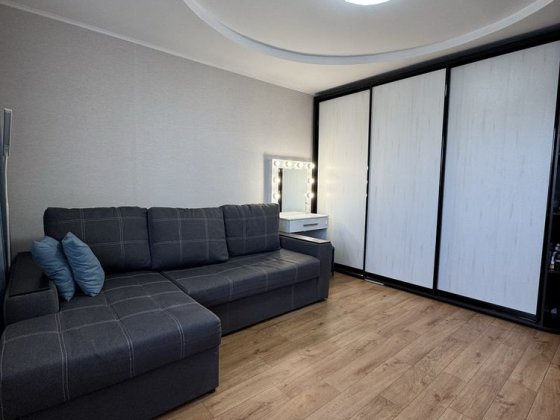 Однокімнатна квартира в цегляному будинку. Центр . Суми