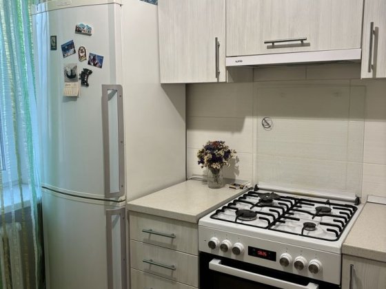 Продам2 комнатную квартиру на Институте связи Полтава