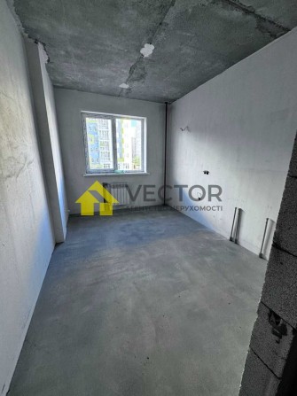 ЖК Пелюстковий!  Вікна у двір. Однокімнатна 45м² - фото 1