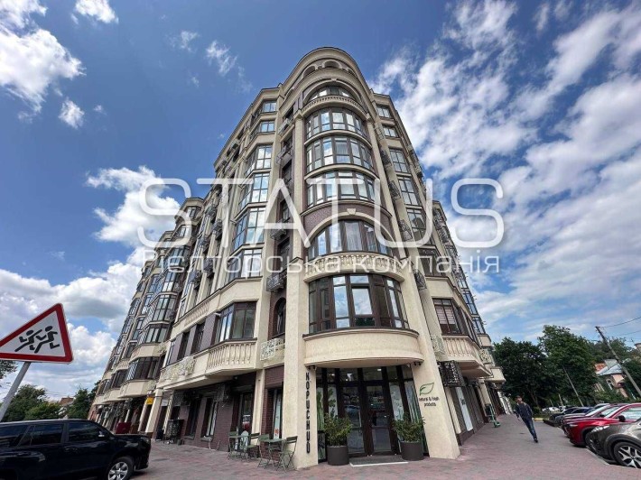 Центр, квартира в елітному будинку - фото 1