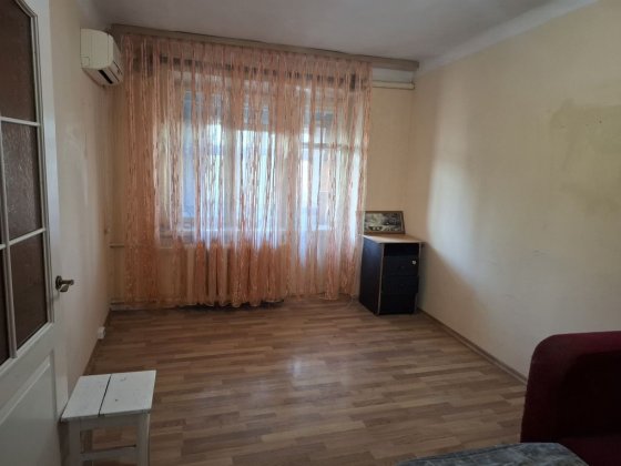 1-но кімнатна квартира на 17 кварталі Кривой Рог