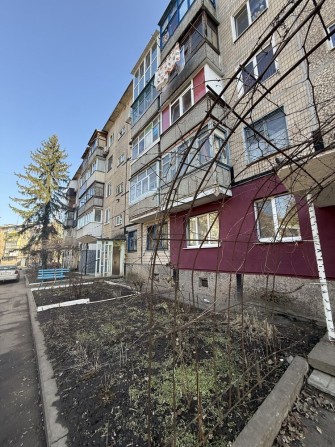 Продам 2-кімнатну квартиру на 129 кварталі - фото 1