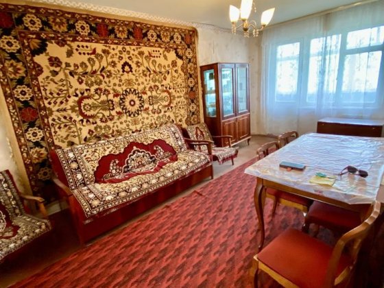 Продам 2-о кімнатну квартиру на 17 кварталі Кривой Рог