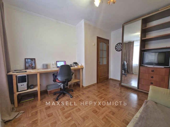 Продам 1-кімнатну квартиру в гарному стані - фото 1