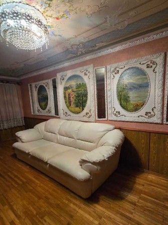 ТЕРМІНОВИЙ ПРОДАЖ двокімнатної квартири у центрі - фото 1