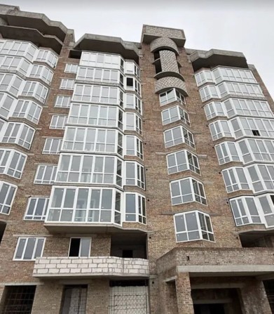 Продаж 1к квартири 35 кв. м на вул. Глибока - фото 1