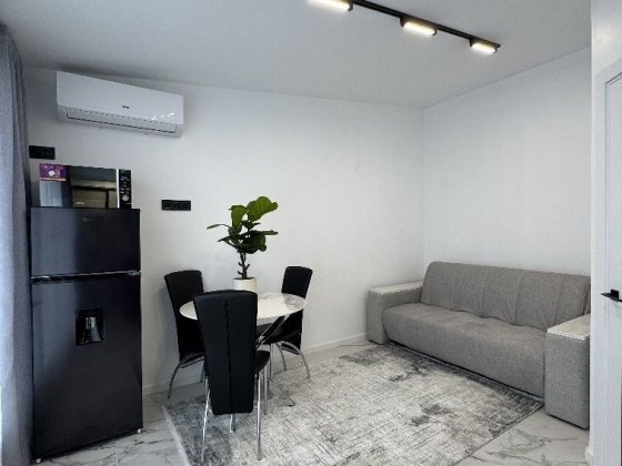 S_Продаж стильної квартири-студії в  топовому районі Ровно