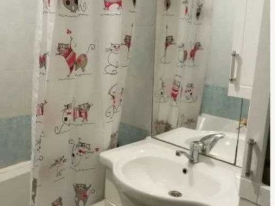 Подільський район міста від власника 2-хімнатна квартира, цегла ,2010рік Полтава