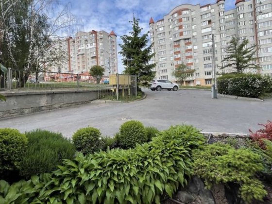 ПРОДАЖ 3 кім квартири, вул.Коновальця Тернополь