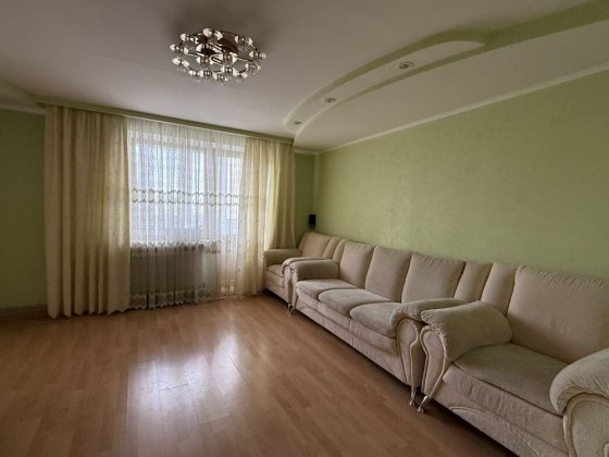 Продаж 3-кімнатної квартири з автономним опаленням Ровно