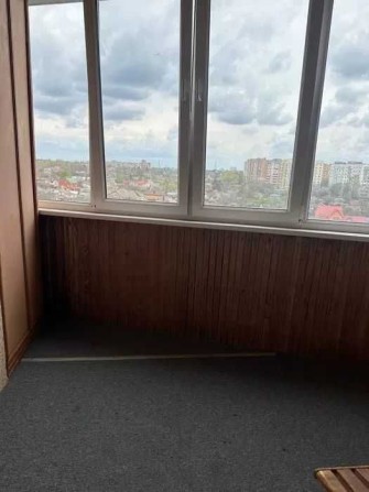 Трикімнатна квартира. Мікрорайон Сади. - фото 1