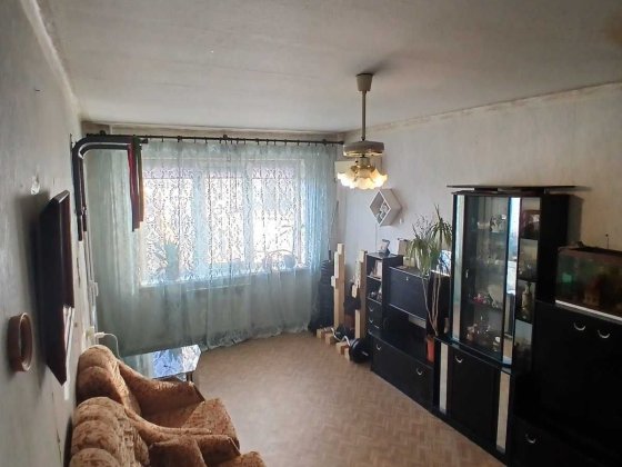 Продається 3-кім квартира по вул.Алмазній (мкр Карачуни) Є відновлення Кривий Ріг