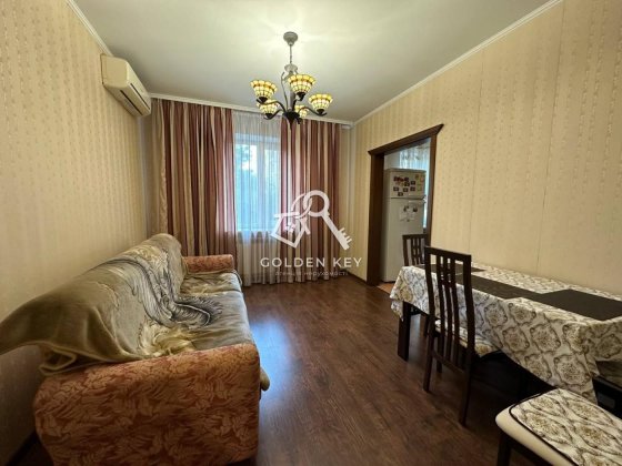 5-кімнатна квартира з автономним опаленням КРЕС Кривой Рог